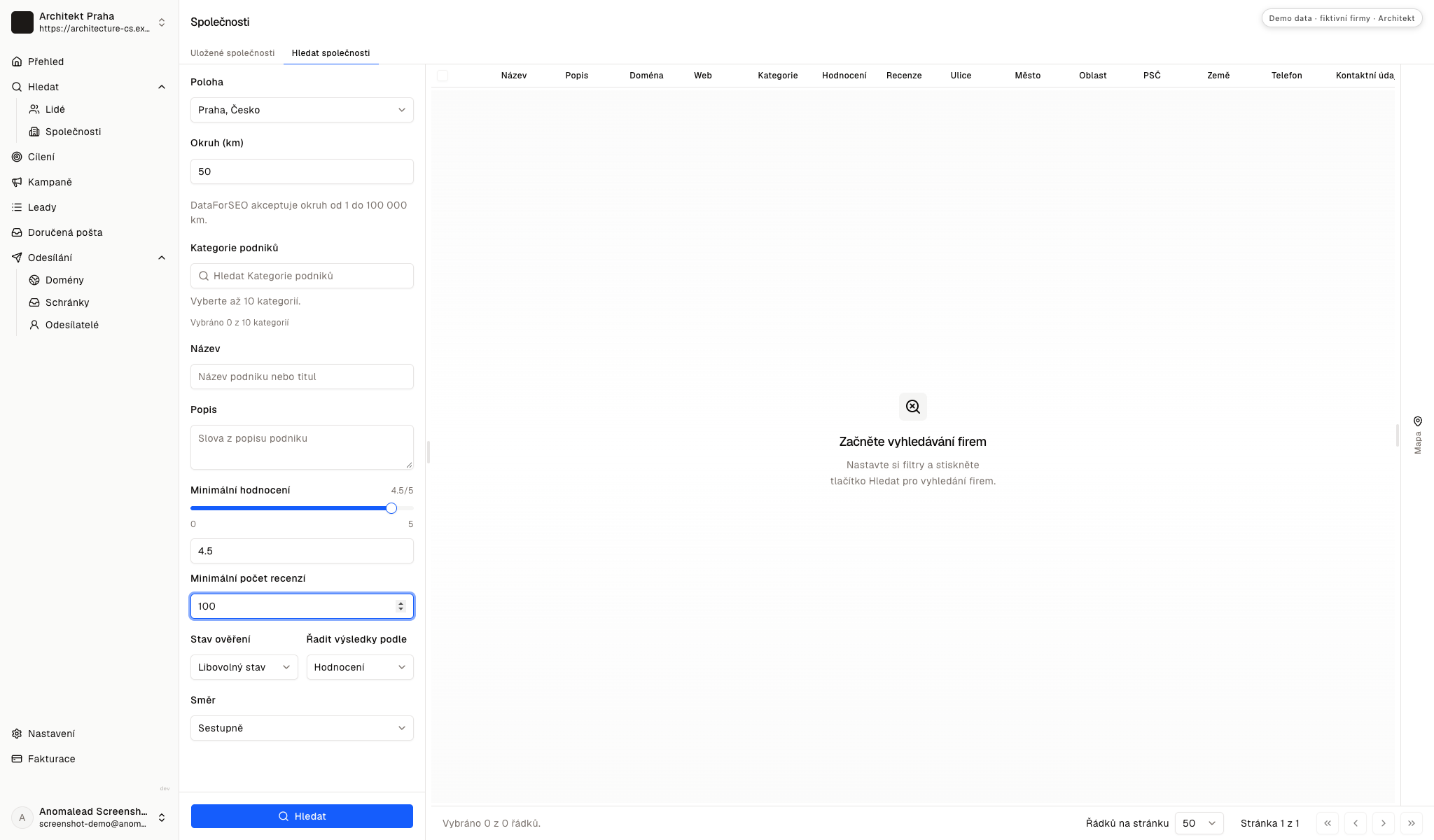 Vyhledávací formulář s místem, okruhem, kategorií developerů a filtrem hodnocení.