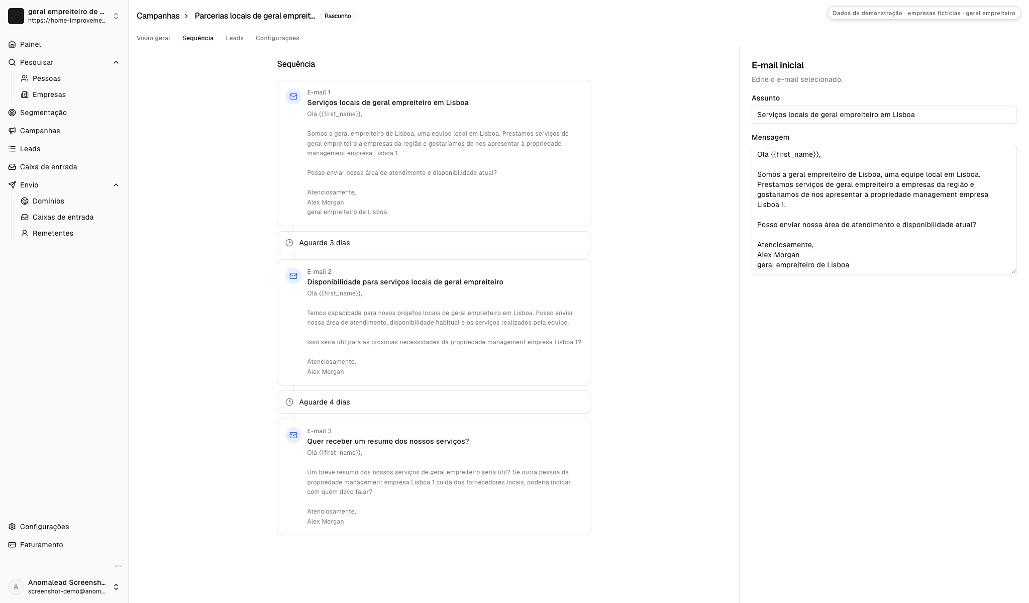 O editor da sequência mostra três e-mails e etapas de espera antes do lançamento da campanha.