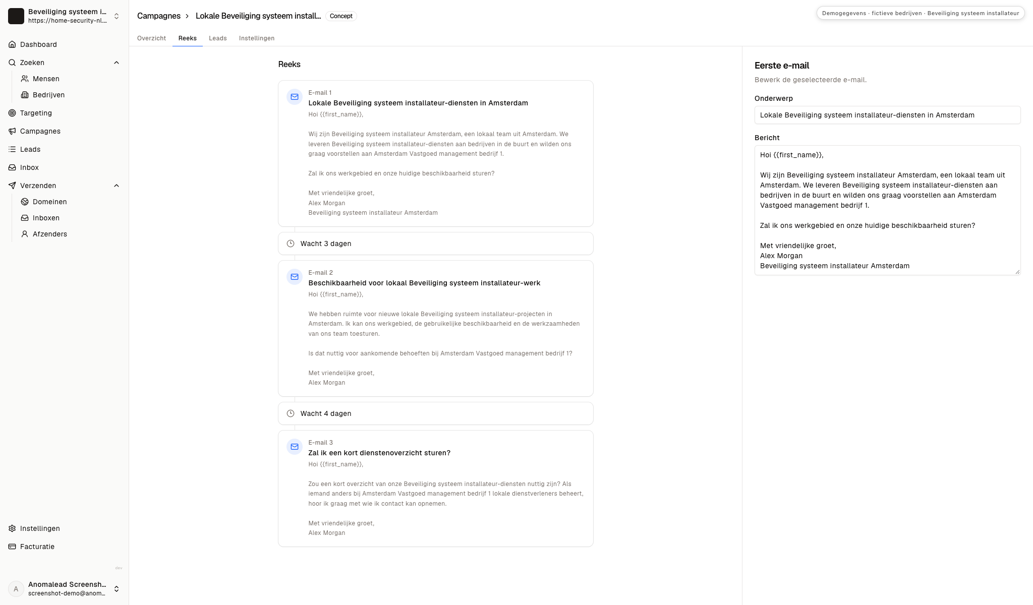 De editor toont drie berichten, wachttijden en het eerste beveiligingsbericht.