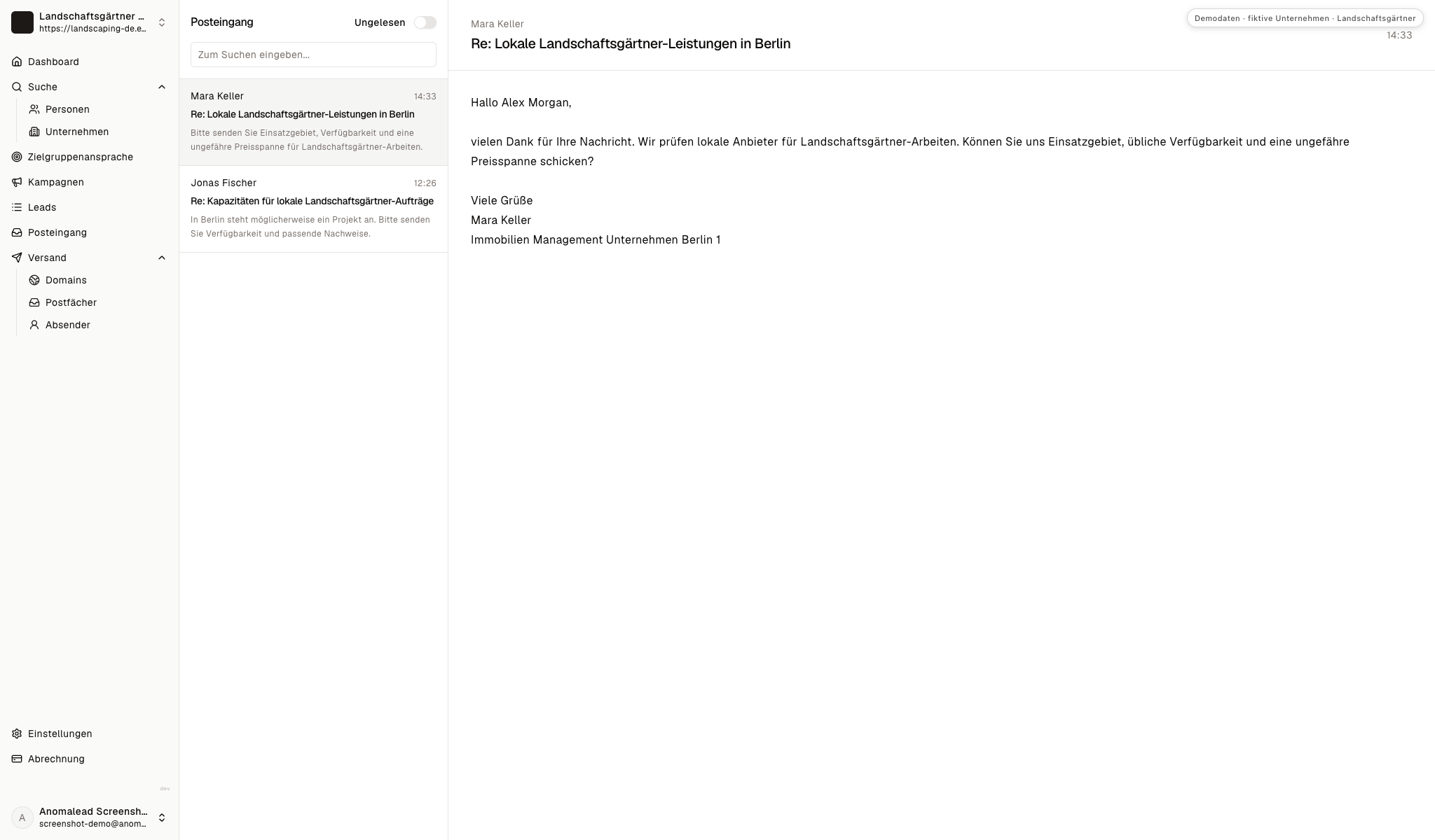 Der Posteingang zeigt fiktive Antworten von Mara Keller zu Gebiet und Preisen sowie Jonas Fischer zu Verfügbarkeit und Nachweisen.