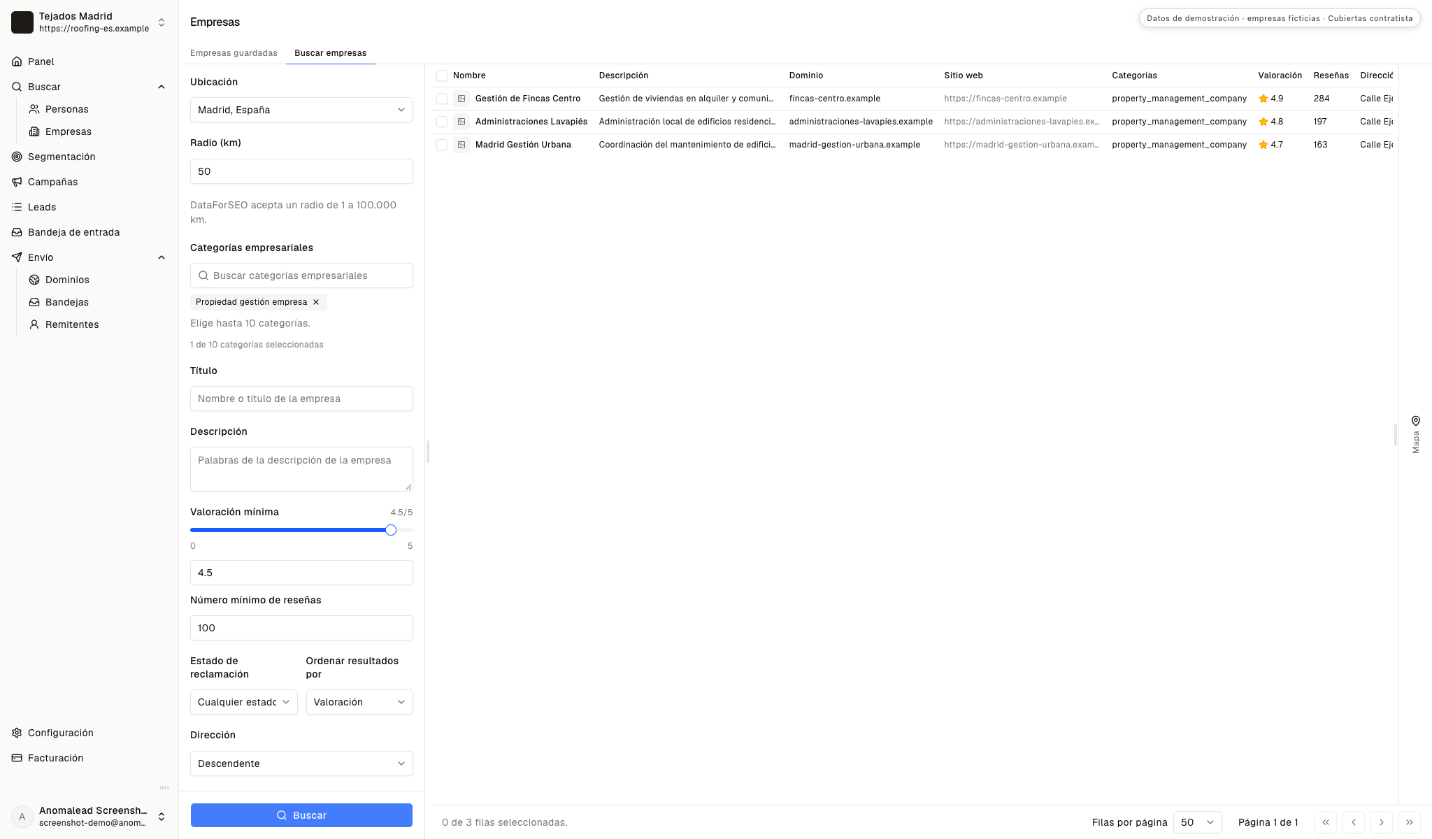 Tres empresas ficticias de administración de fincas aparecen con descripción, dominio, valoración y número de reseñas.